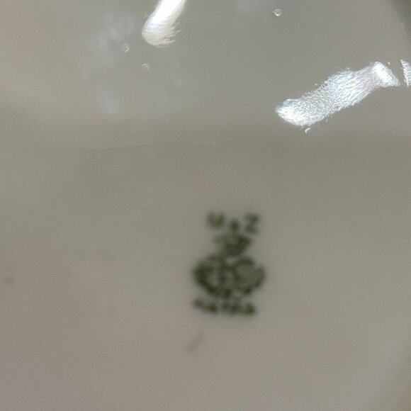 M Z Austria -  Moritz Zdekauer, Leaf Shaped  Bowl & Plate - Picture 9 of 13